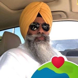 Meet your Posher, Paramjit